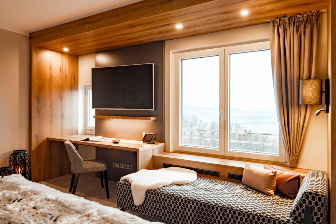 Burghotel Staufeneck Salach Zewnętrze zdjęcie