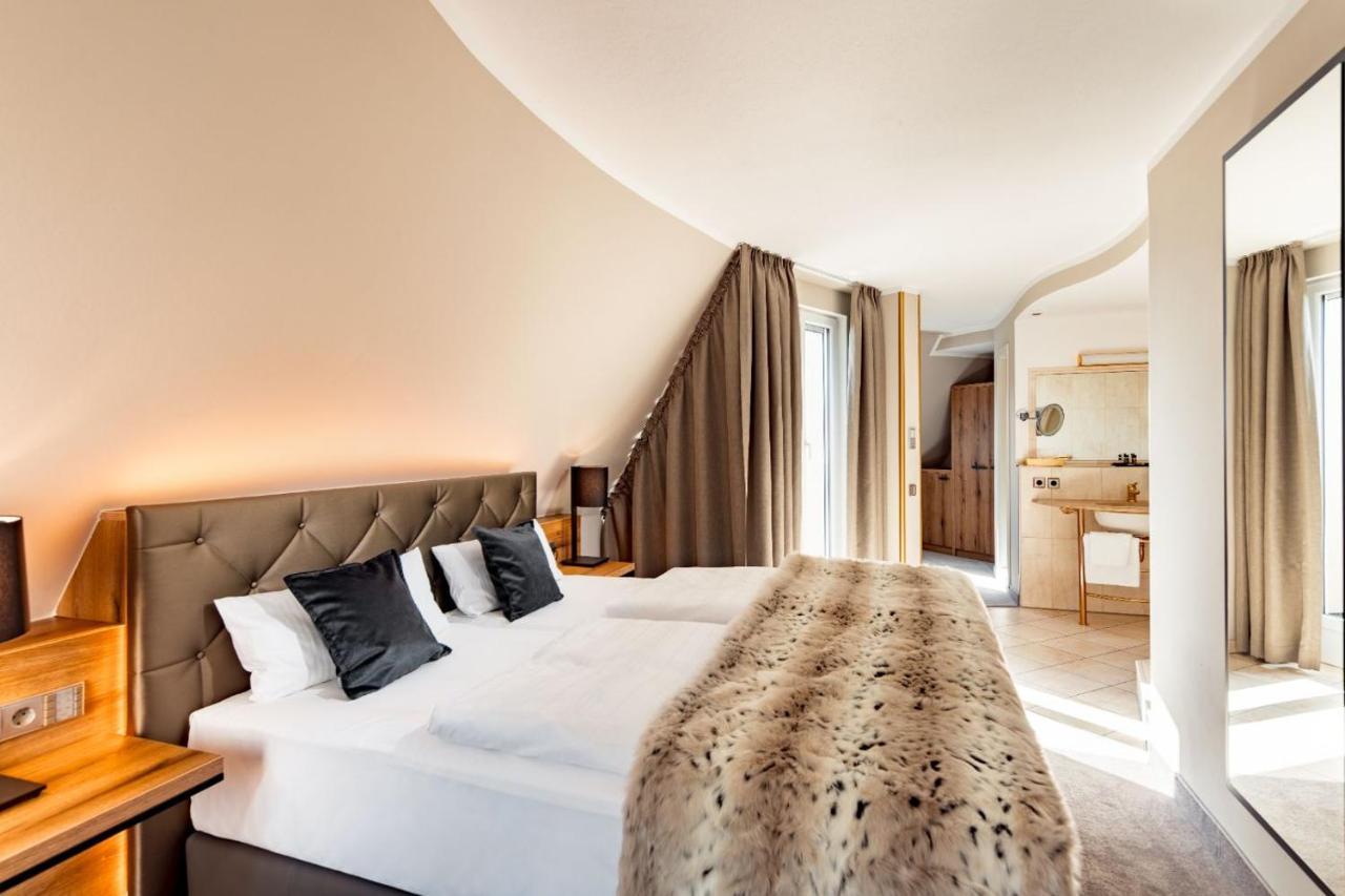 Burghotel Staufeneck Salach Zewnętrze zdjęcie