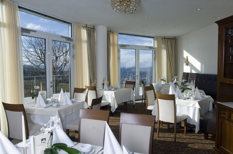 Burghotel Staufeneck Salach Zewnętrze zdjęcie